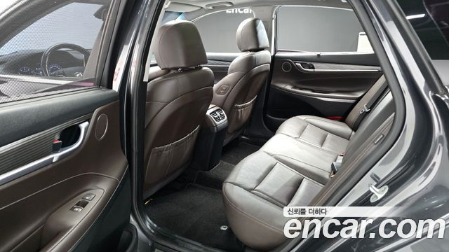 Hyundai Grandeur 2017 — photo 11