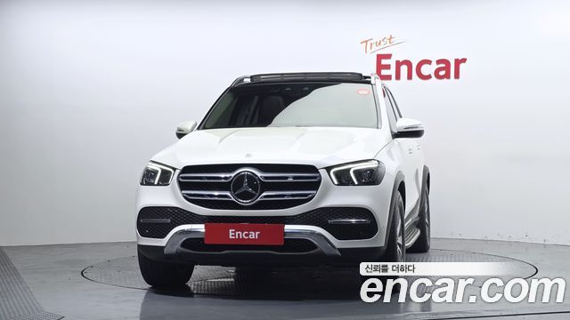 Mercedes-Benz GLE-Class 2021 — photo 3