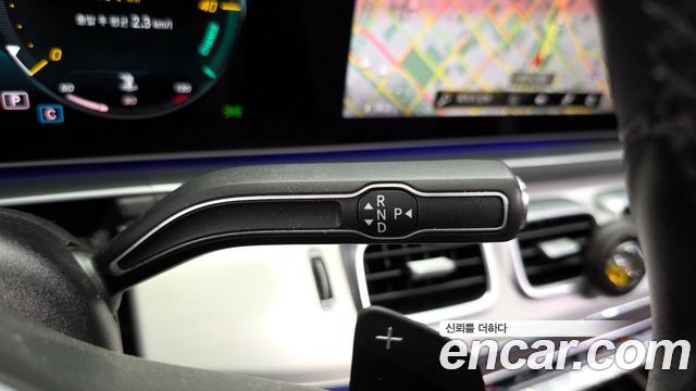 Mercedes-Benz GLE-Class 2021 — photo 9