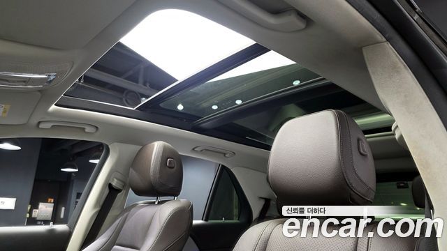 Mercedes-Benz GLE-Class 2021 — photo 20