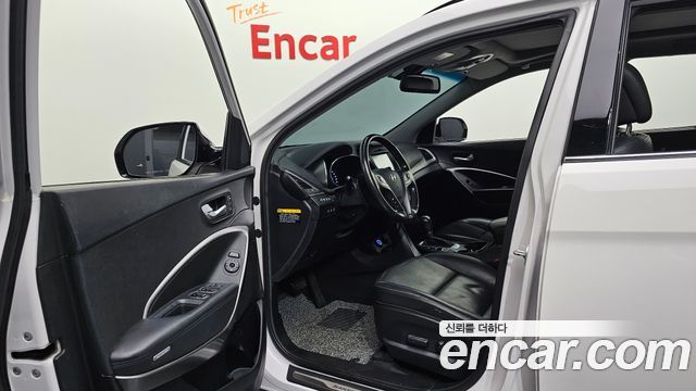 Hyundai Santafe 2016 — photo 10