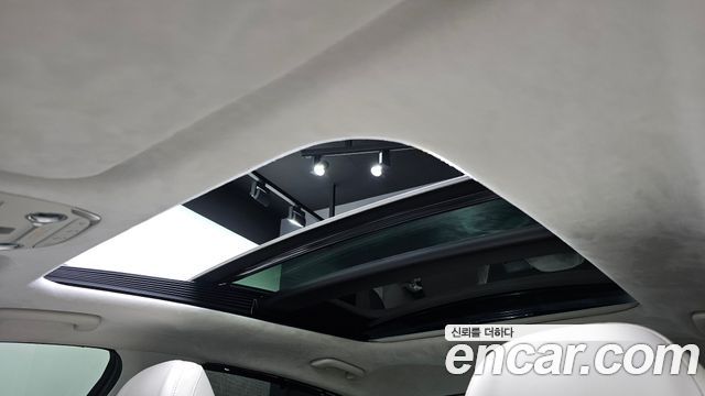 Hyundai Grandeur 2023 — photo 18