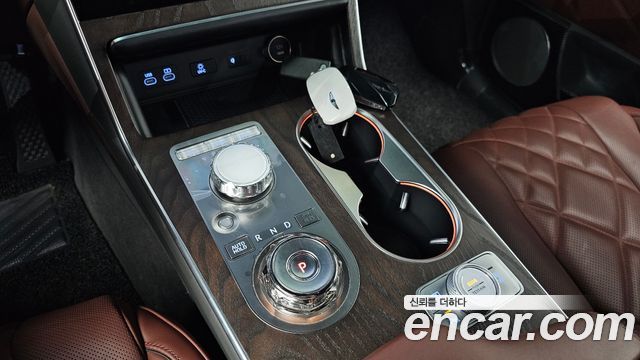 Genesis GV80 2024 — photo 12