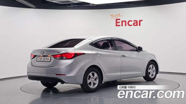 Hyundai AVANTE 2016 — photo 2