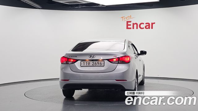 Hyundai AVANTE 2016 — photo 4