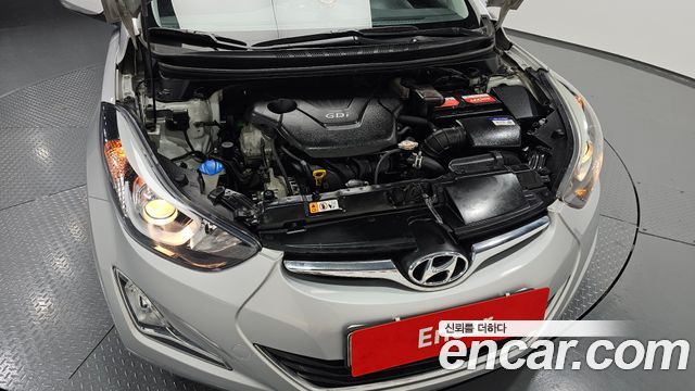 Hyundai AVANTE 2016 — photo 6