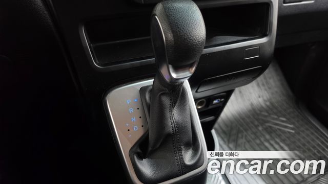 Hyundai Staria 2022 — photo 12