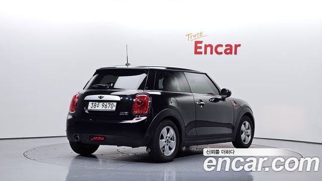 Mini Cooper 2015 — photo 2