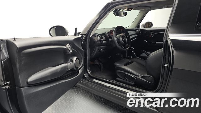 Mini Cooper 2015 — photo 10