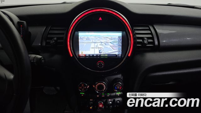 Mini Cooper 2015 — photo 14