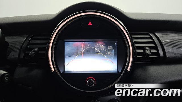 Mini Cooper 2015 — photo 15