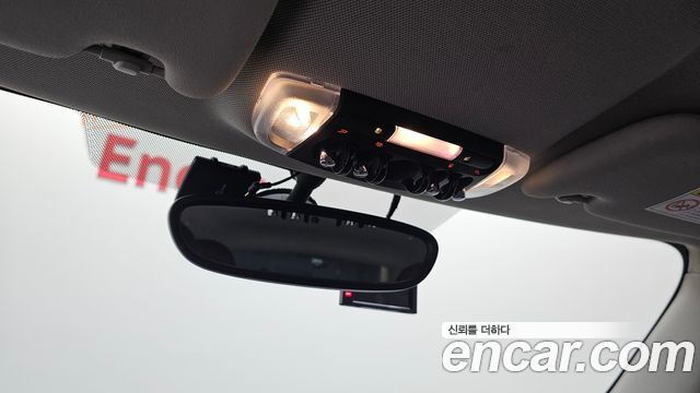 Mini Cooper 2015 — photo 16