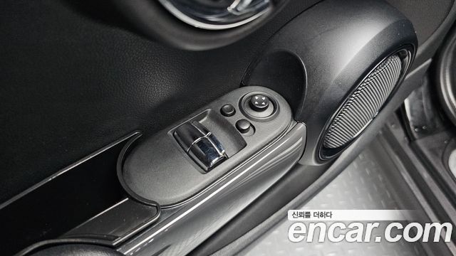 Mini Cooper 2015 — photo 19