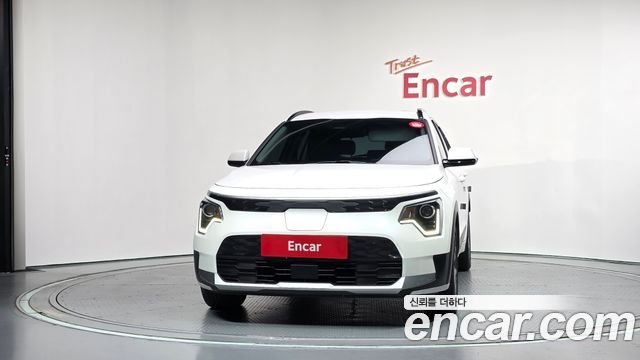 Kia Niro 2023 — photo 3