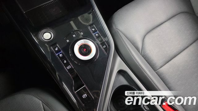 Kia Niro 2023 — photo 12