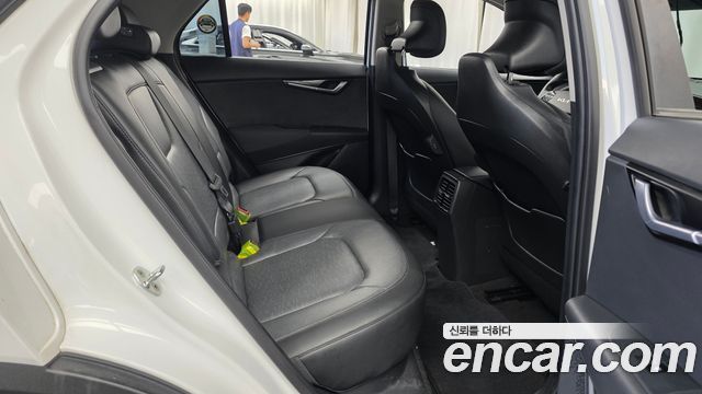 Kia Niro 2023 — photo 17