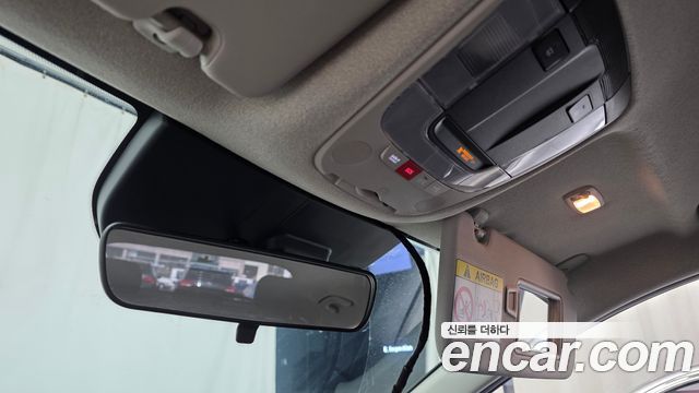 Kia Niro 2023 — photo 23