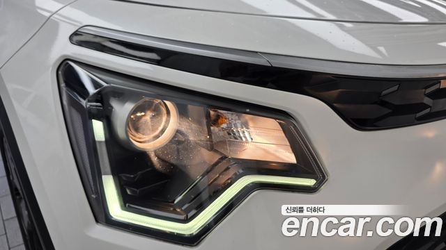 Kia Niro 2023 — photo 8