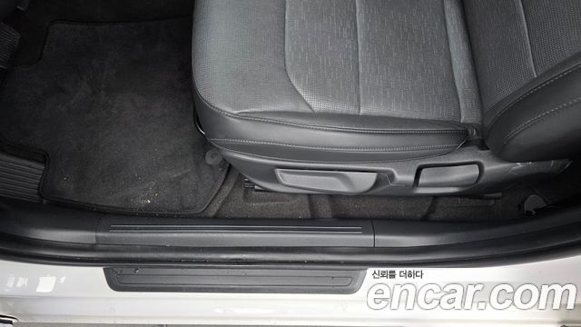 Kia Niro 2023 — photo 30
