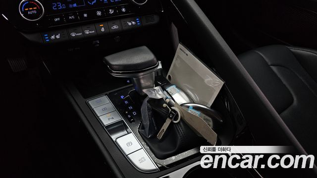 Hyundai AVANTE 2024 — photo 12