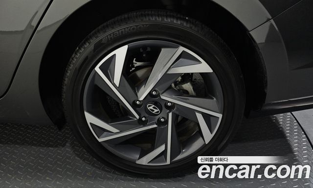 Hyundai AVANTE 2024 — photo 7