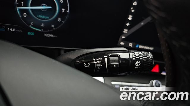 Hyundai AVANTE 2024 — photo 28