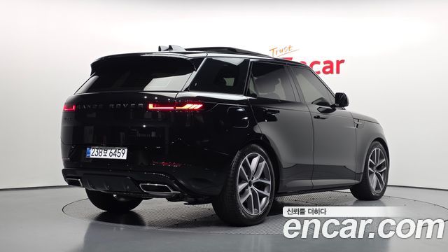 Land Rover Range Rover Sport 2026 — photo 2