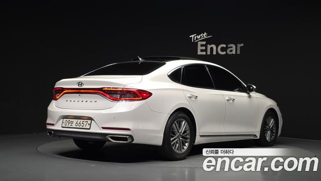 Hyundai Grandeur 2018 — photo 2
