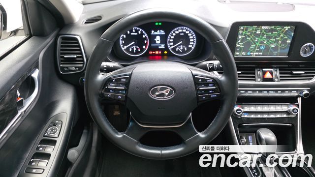 Hyundai Grandeur 2018 — photo 19
