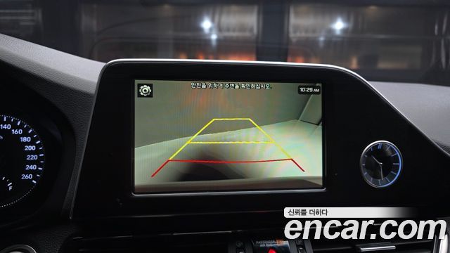 Hyundai Grandeur 2018 — photo 21