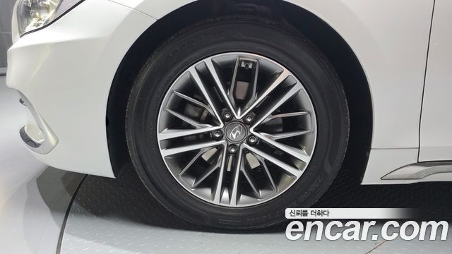 Hyundai Grandeur 2018 — photo 7