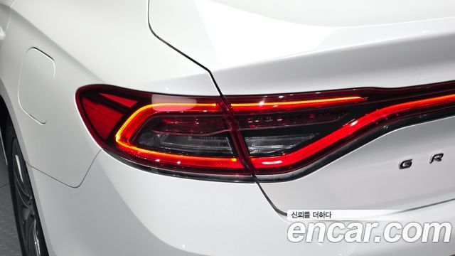 Hyundai Grandeur 2018 — photo 9