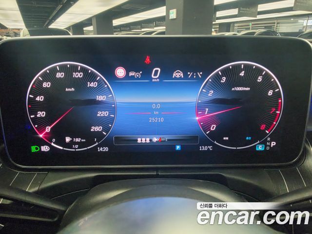 Mercedes-Benz C-Class 2024 — photo 6