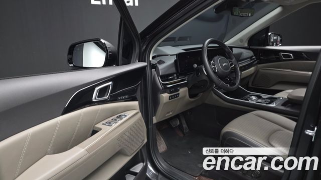 Kia Canival 2025 — photo 13