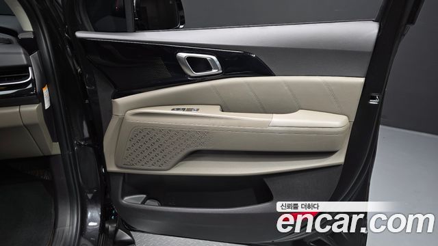 Kia Canival 2025 — photo 15