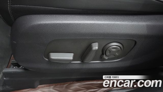 Kia Canival 2025 — photo 31