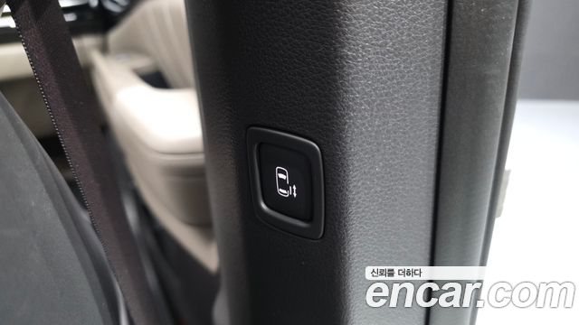 Kia Canival 2025 — photo 34