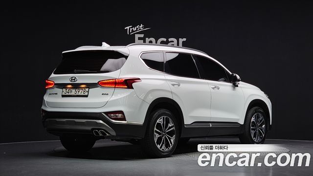 Hyundai Santafe 2019 — photo 2