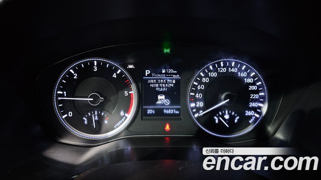 Hyundai Santafe 2019 — photo 11