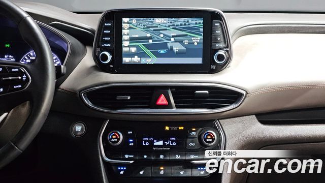 Hyundai Santafe 2019 — photo 20