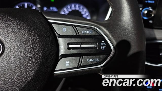 Hyundai Santafe 2019 — photo 26