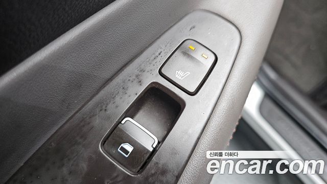 Hyundai Santafe 2019 — photo 28