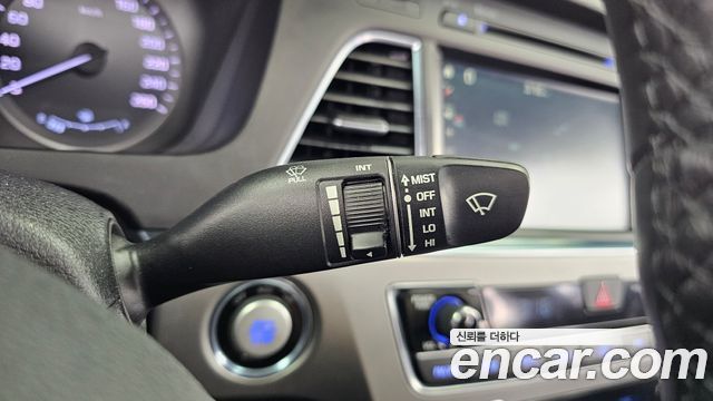 Hyundai Sonata 2016 — photo 29
