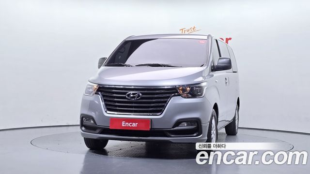 Hyundai Starex 2019 — photo 3