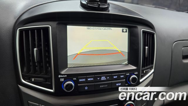 Hyundai Starex 2019 — photo 21