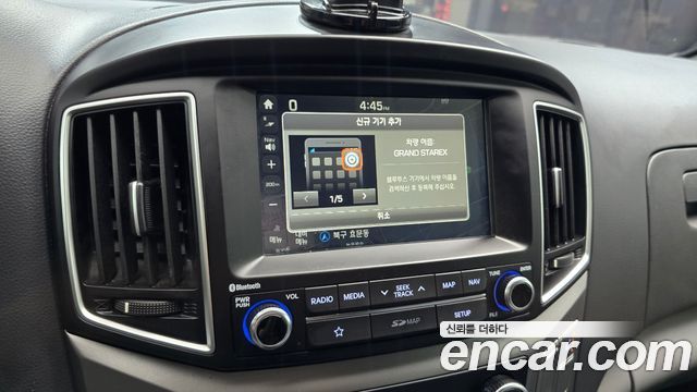 Hyundai Starex 2019 — photo 22