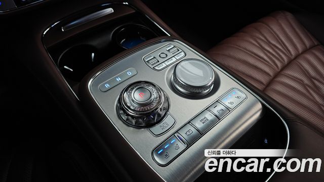 Genesis G90 2023 — photo 9
