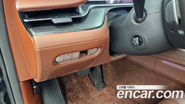 Genesis G90 2023 — photo 16