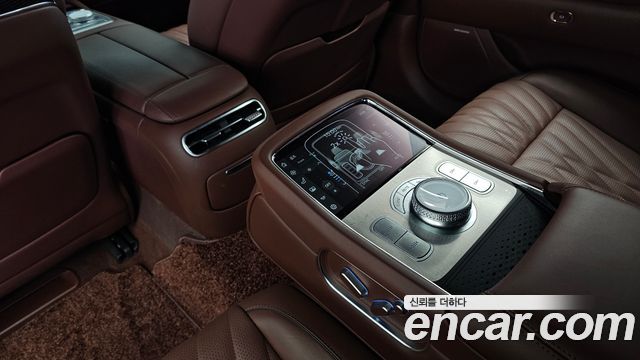Genesis G90 2023 — photo 19