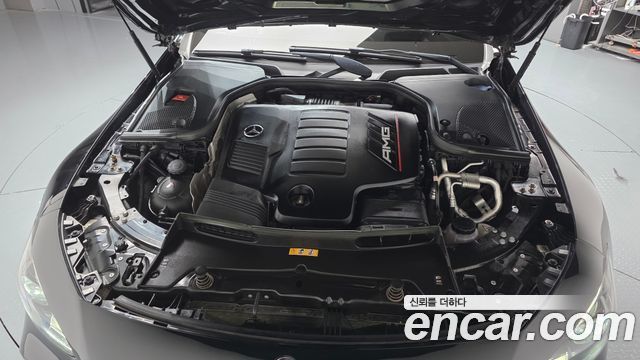 Mercedes-Benz AMG GT 2021 — photo 6